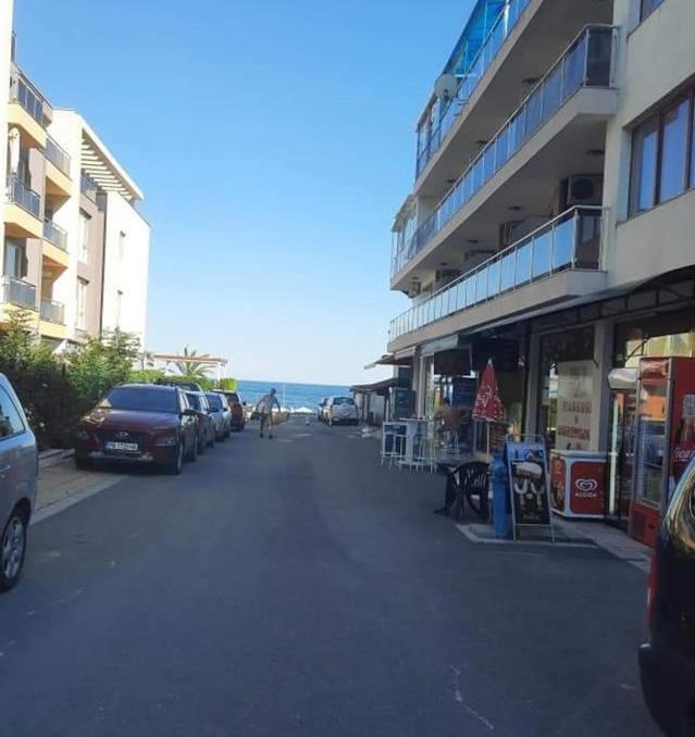 Oazis Cozy Beach Apartment Ravda Extérieur photo
