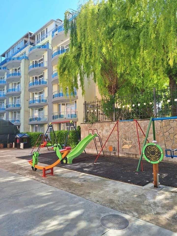 Oazis Cozy Beach Apartment Ravda Extérieur photo