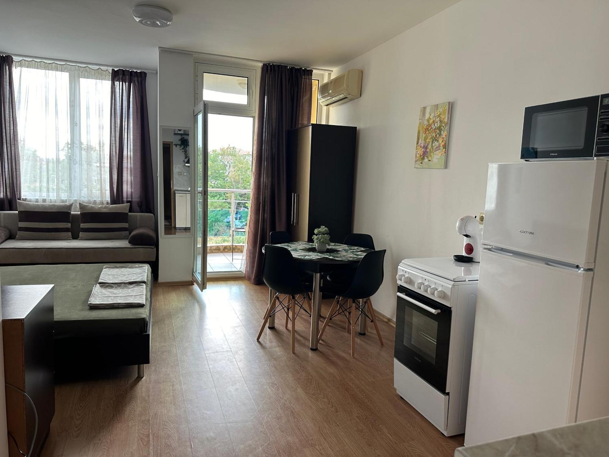 Oazis Cozy Beach Apartment Ravda Extérieur photo