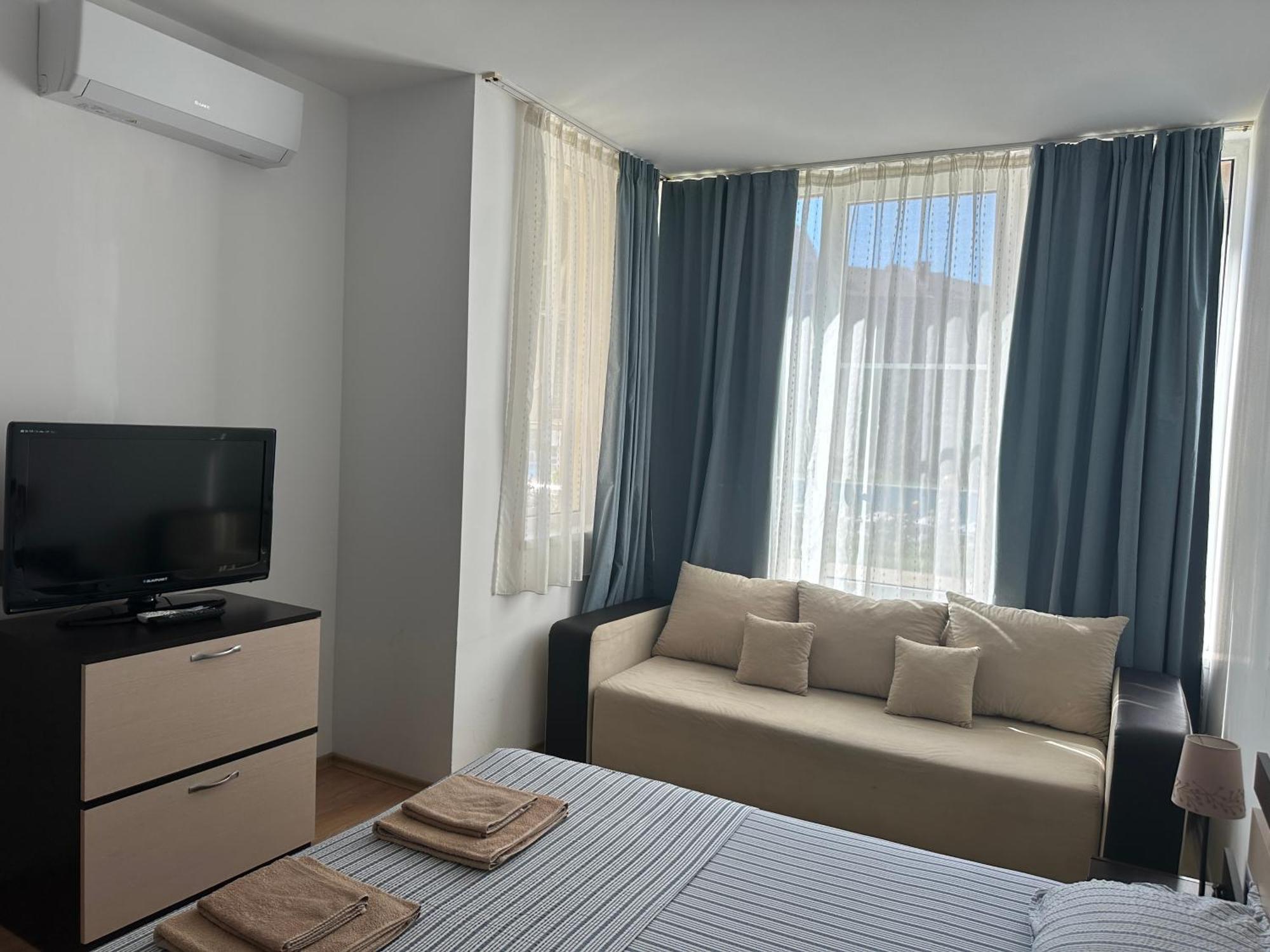 Oazis Cozy Beach Apartment Ravda Extérieur photo